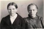 Мати М.А. Ємельянова Анастасія Єгорівна та сестра Клавдія. 1951 р.