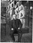 Д.І.Яворницький в музеї. 1913 р. Фото Ф.Камінського.