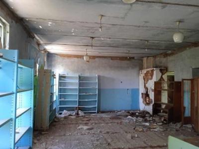 Зруйнована Петропавлівська бібліотека Бериславського району