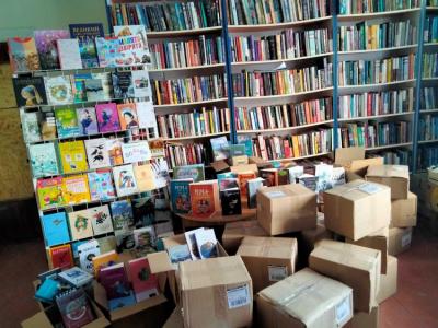 Доставка зібраних книг до Великоолександрівської селищної бібліотеки (15.11.2023)