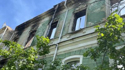 Вигорілий другий поверх корпусу гімназії №20. Фото: інформаційне інтернет-видання «Суспільне Херсон»