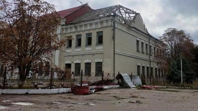 Зруйнована будівля школи, вересень 2022 р. Фото: Facebook. Нісар Ахмад