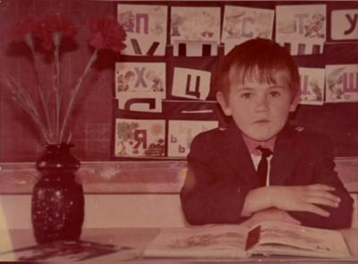 Першокласник Микола