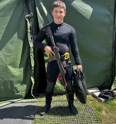 У спорядженні водолаза. Фото: інтернет-видання «Українська правда»