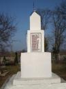 <p>
Пам’ятник на честь воїнів-односельчан</p>