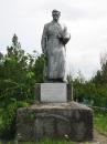 <p>
	Пам'ятник на братській могилі воїнів Червоної армії і партизан</p>